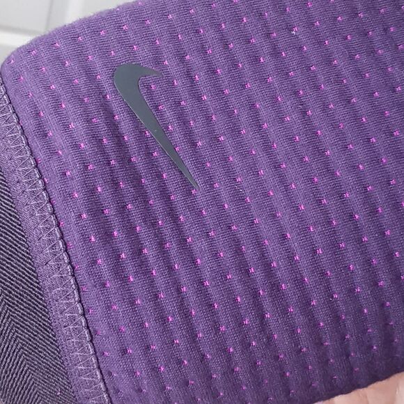 Nike| Tech Fleece Crop L - Picture 4 of 7
